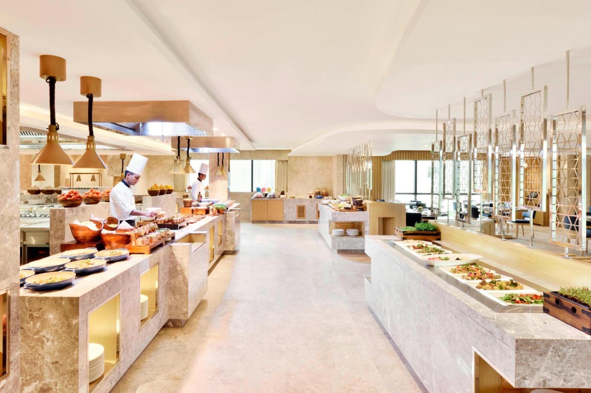 Courtyard By Marriott Bengaluru Hebbal Hotell Eksteriør bilde