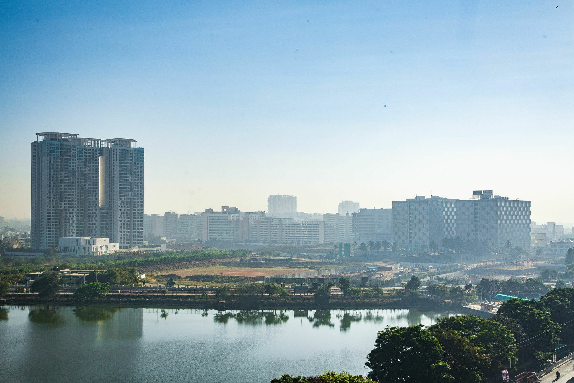 Courtyard By Marriott Bengaluru Hebbal Hotell Eksteriør bilde